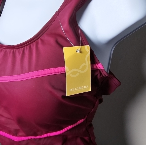 143.🆕 Size 16 Women's Striped One Piece Swimsuit Plus Size Swimwear - Picture 3 of 9